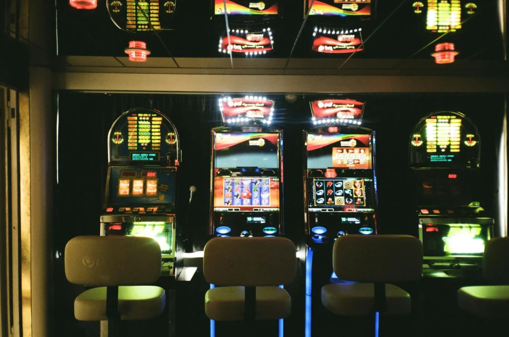 Sipping and Spinning: The Best Beers for Slot Machine Enthusiasts